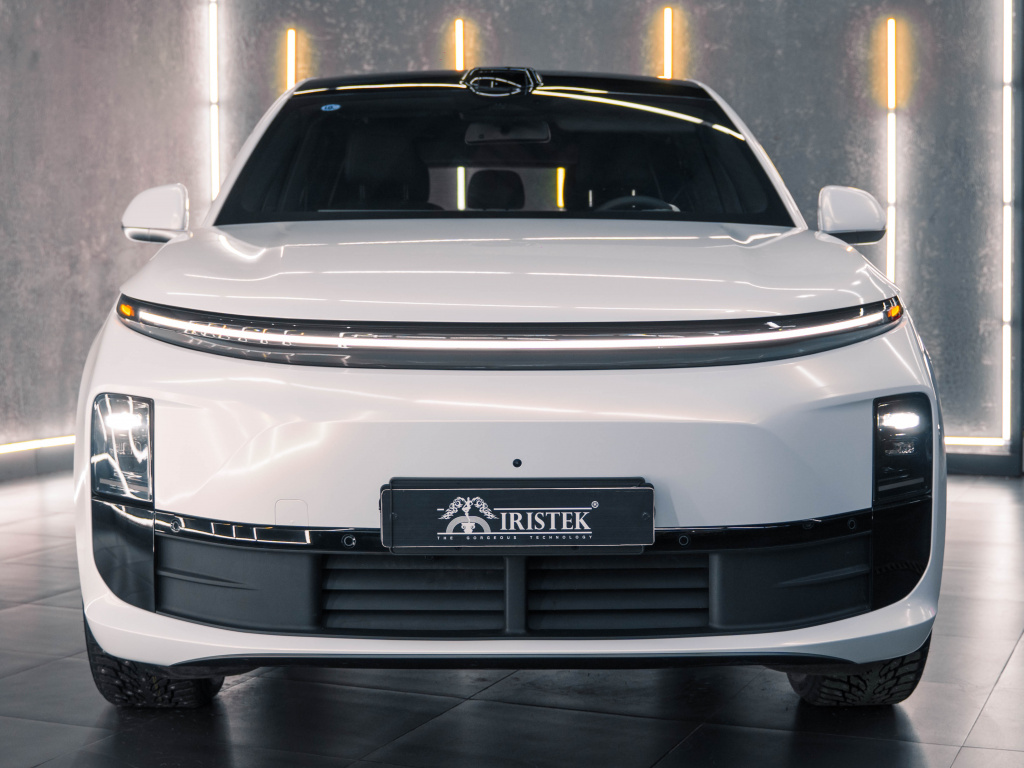 UC8230, IRISTEK PPF Colors Diamond White Gold — Lixiang L6